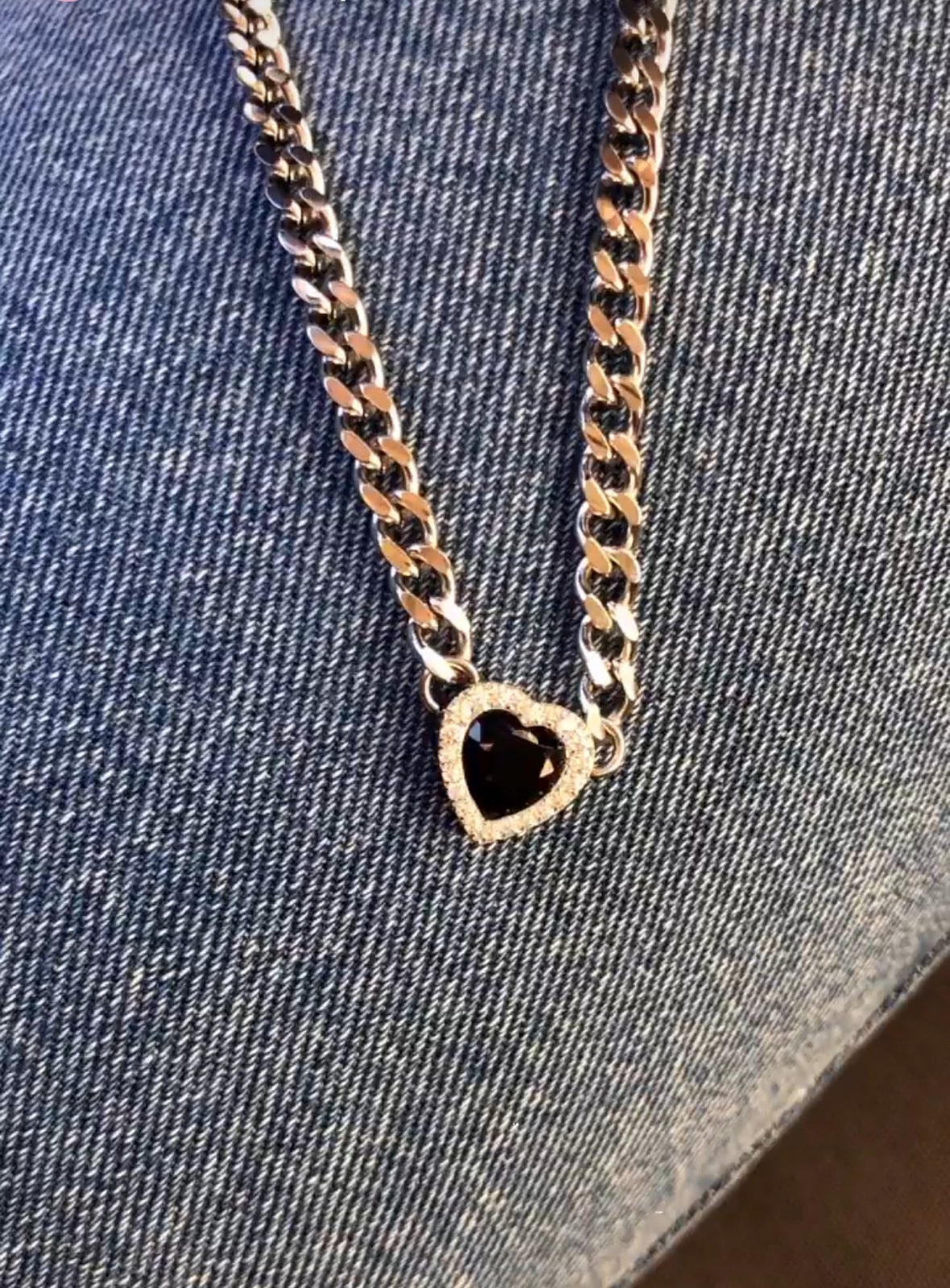 Collana Black Heart