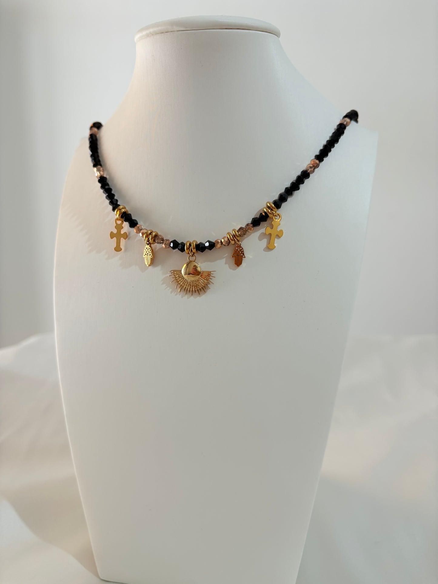 Collana Xena Multicharsm